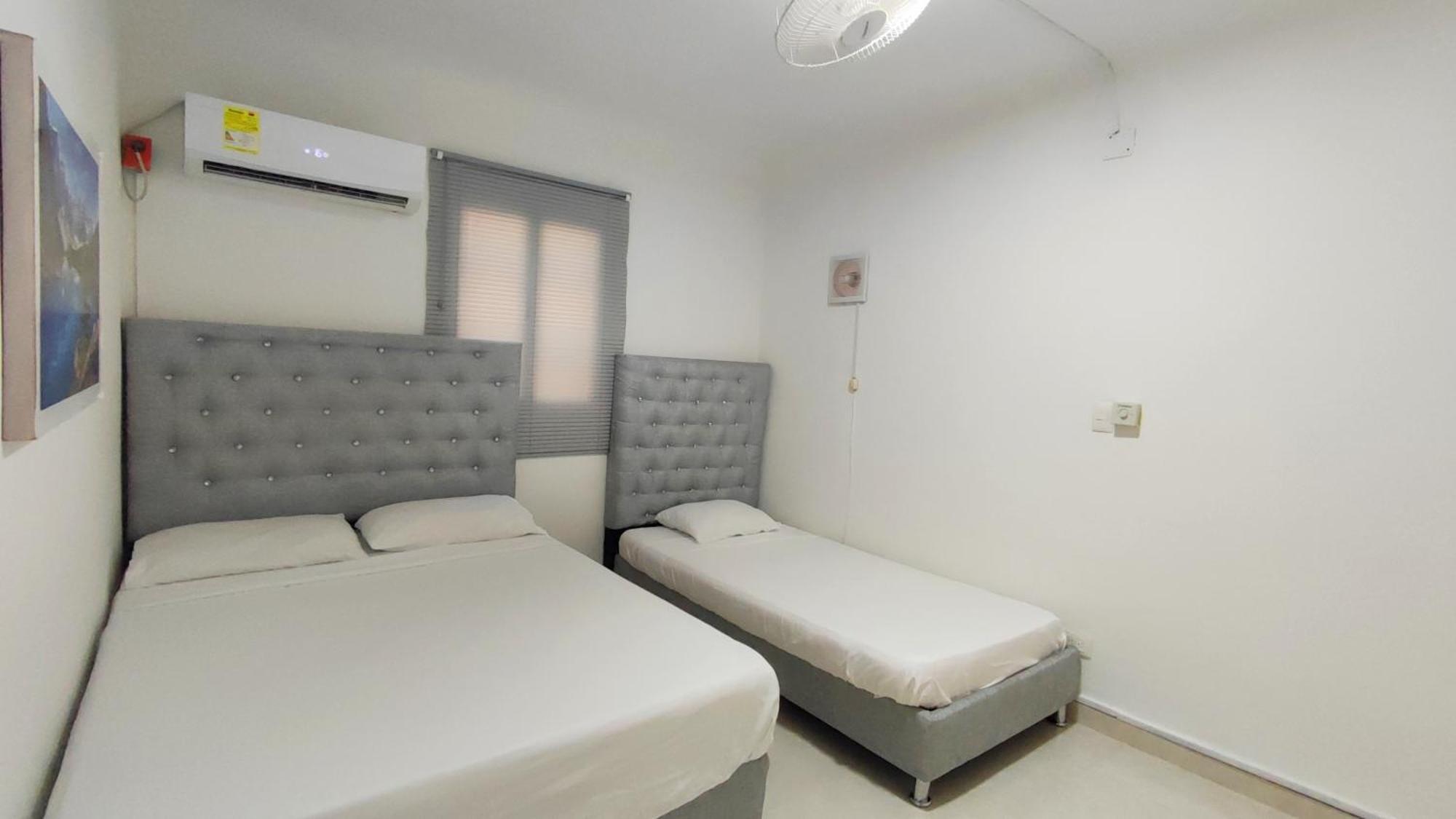 Apartamento Ana Ciudad Amurallada Cartagena Luaran gambar