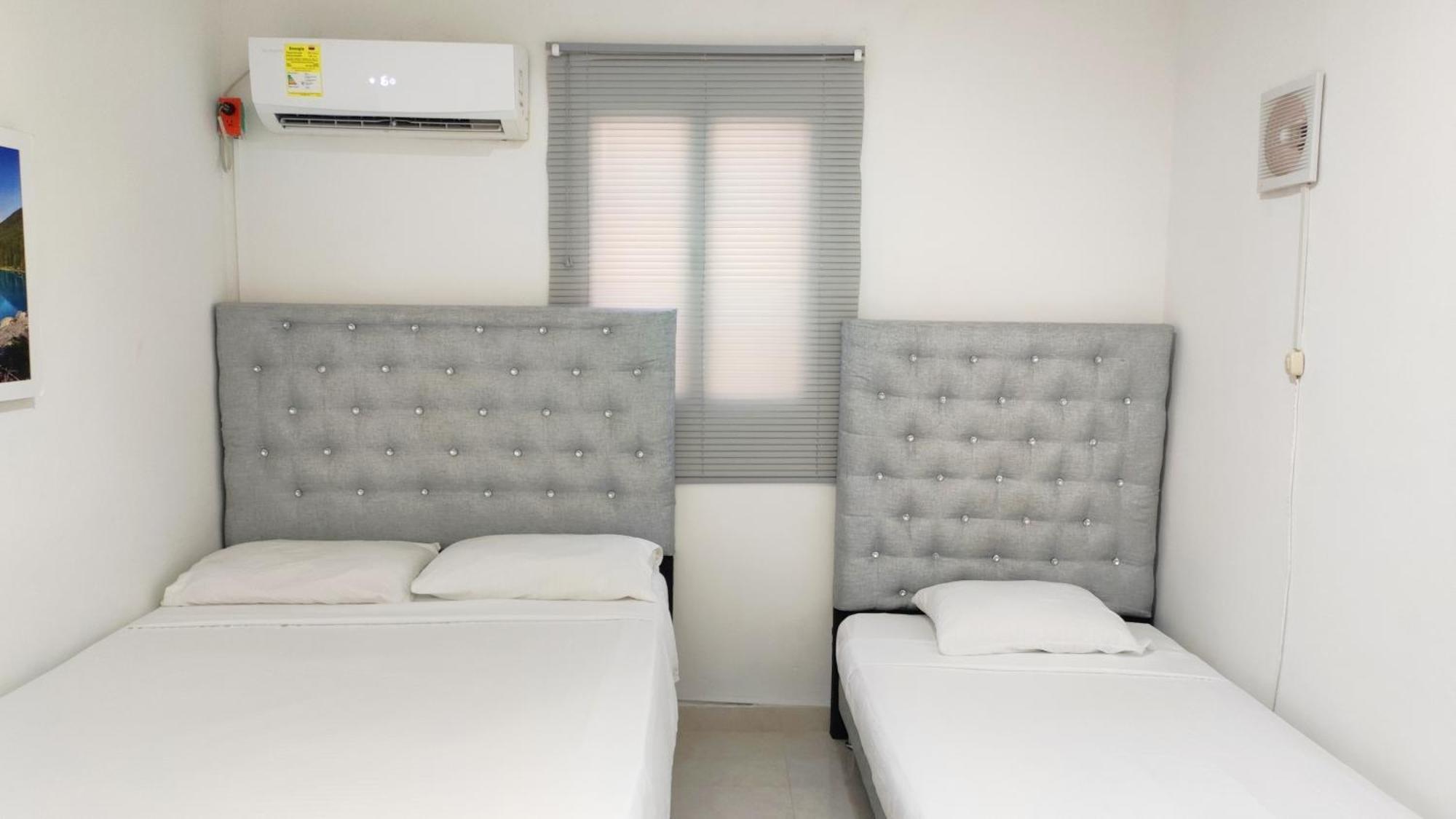 Apartamento Ana Ciudad Amurallada Cartagena Luaran gambar