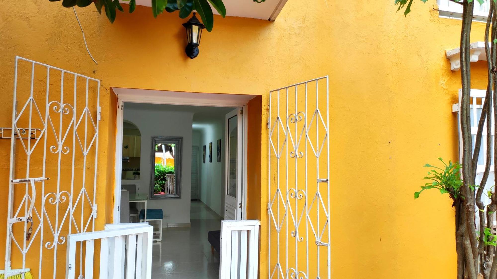 Apartamento Ana Ciudad Amurallada Cartagena Luaran gambar
